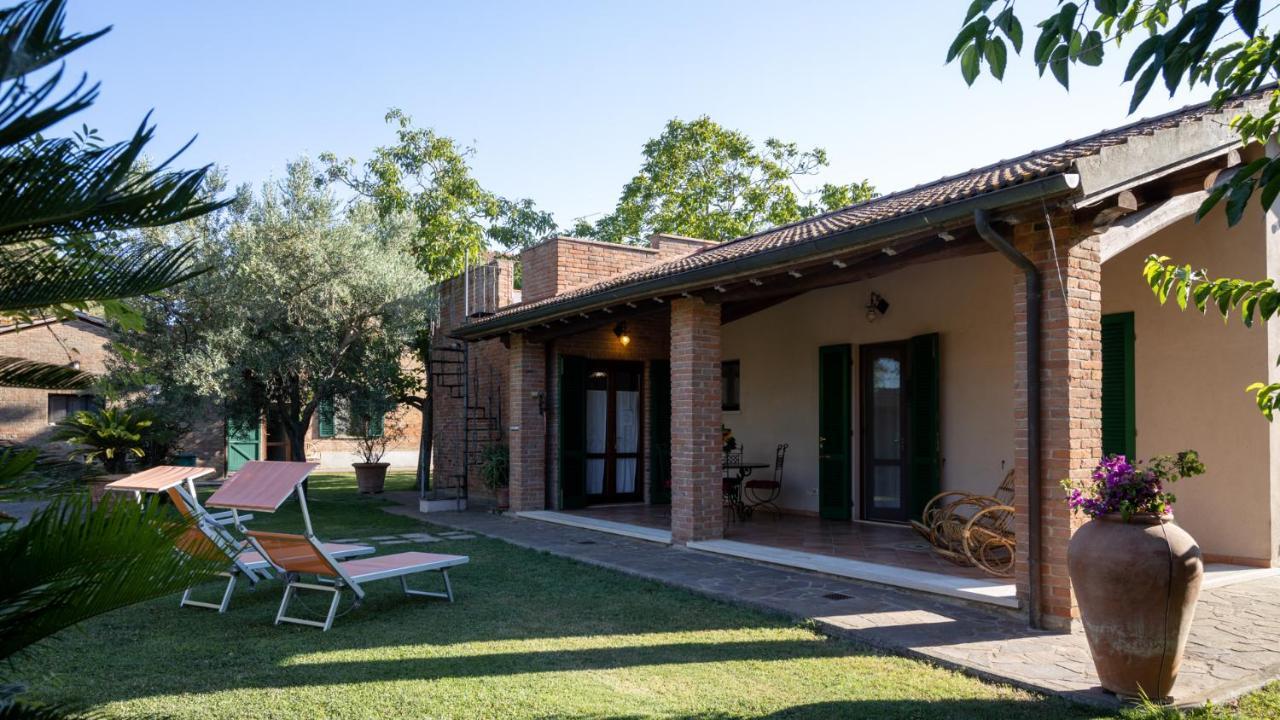 Agriturismo Salcino Grosseto Eksteriør billede